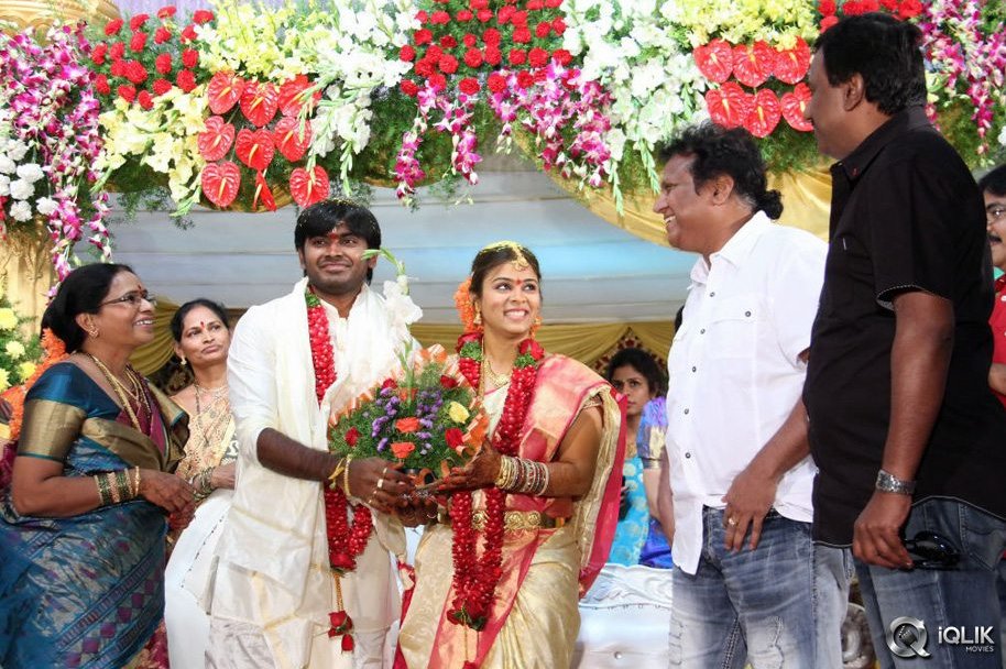 Singer-Deepu-Wedding-Photos